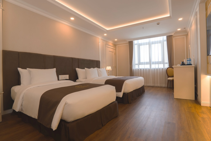 PHÒNG LACHATEAU DELUXE TRIPLE