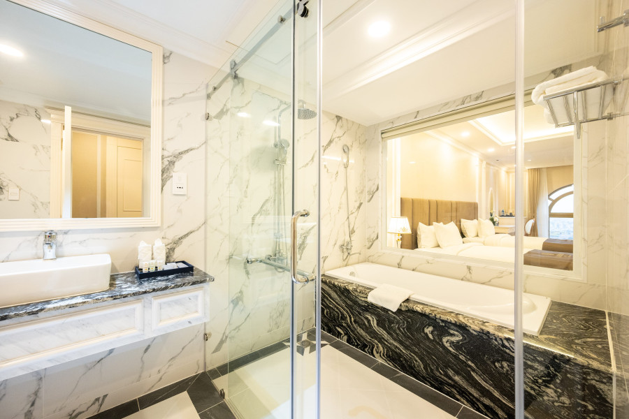 PHÒNG LACHATEAU JUNIOR TWIN